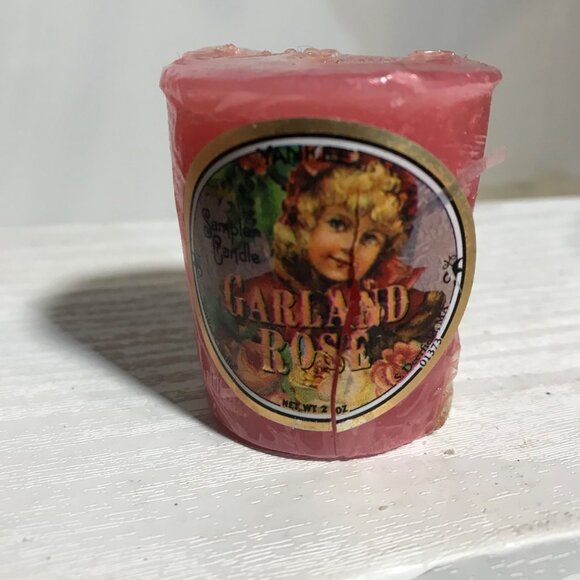 Vintage Garland Rose Scented Votive Candle 2 Oz - Picture 1 of 6